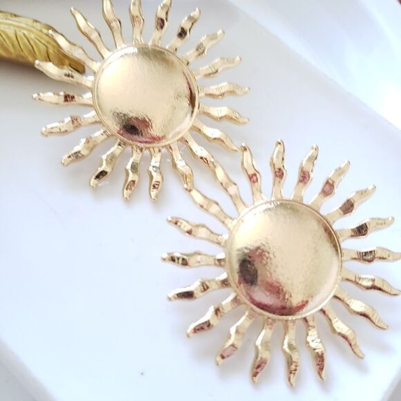 Zara  Sun  Earrings 🌞🌅☀️ - Picture 11 of 12